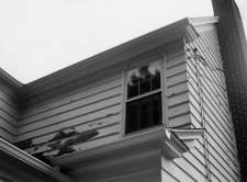 No soffit inlet vents = sickness